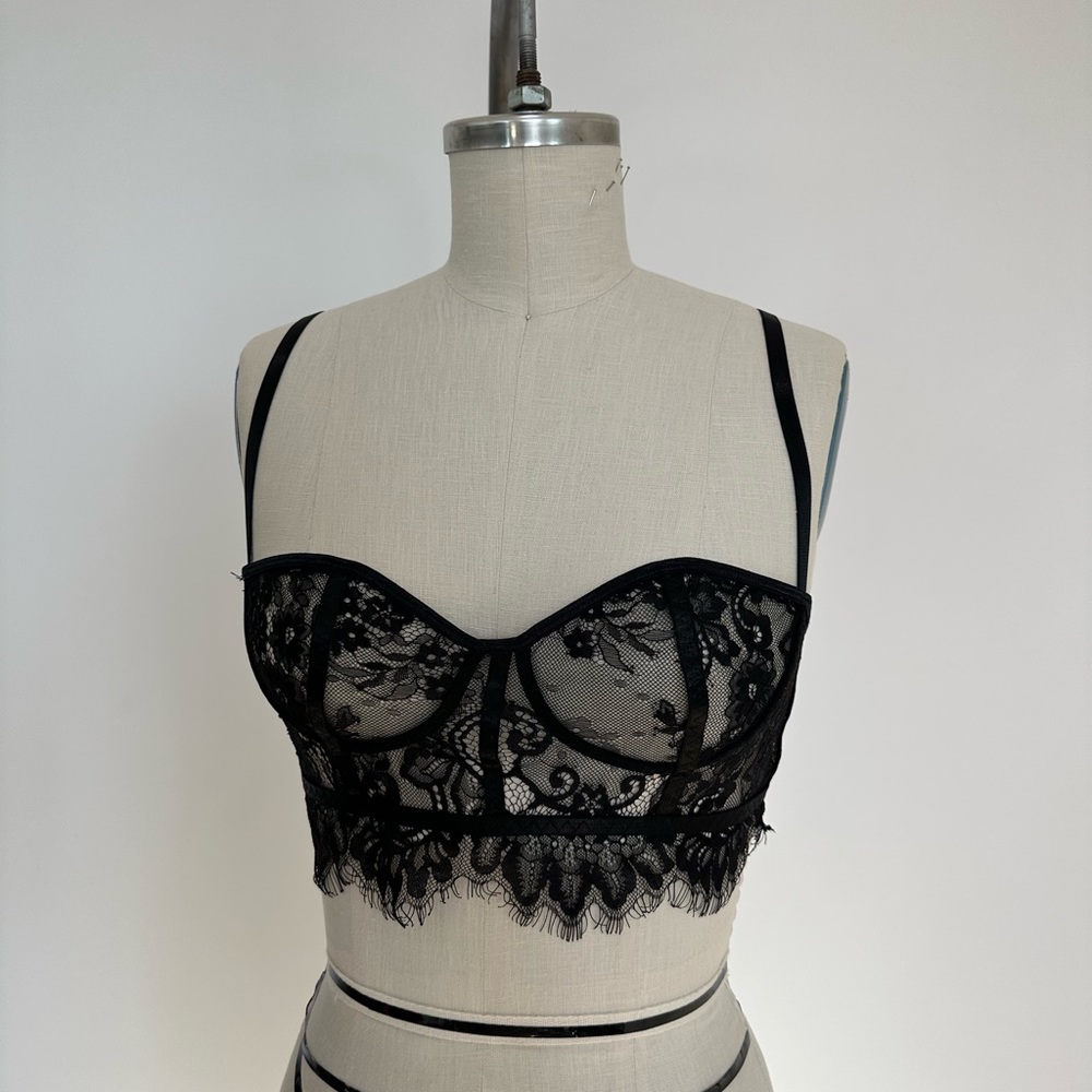 Lingerie crop top